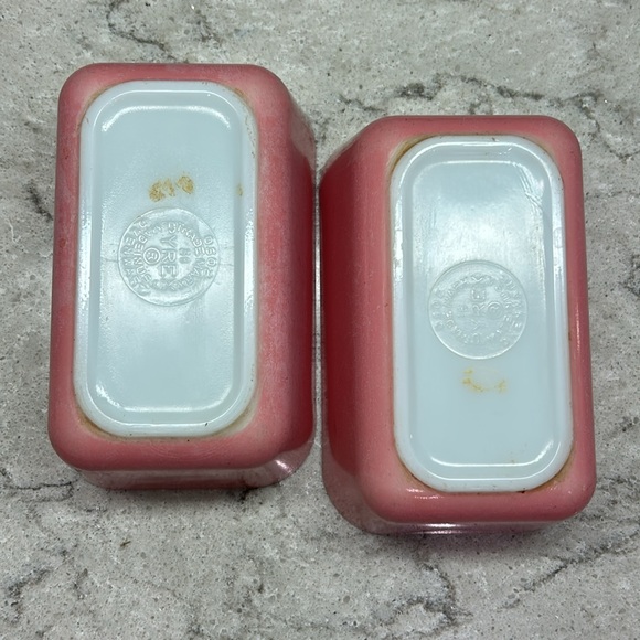 2 Vintage Pyrex Flamingo Pink Refrigerator Dishes #502 - Picture 11 of 13